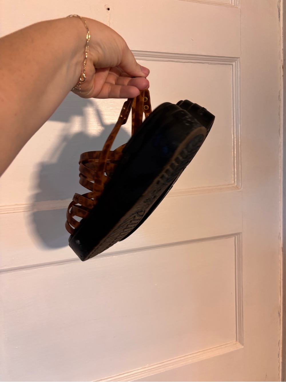 Platform Strappy Sandal in Brown Crocs Size 7 - Picture 5 of 6